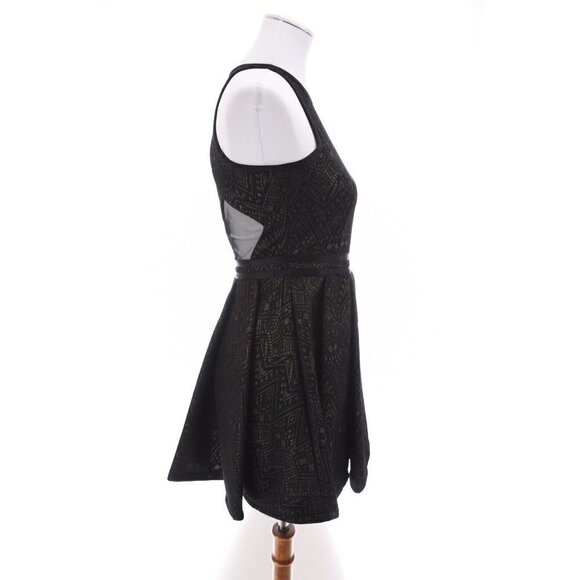 Parker Sz S Fit and Flare Black Gold Metallic Mini Dress Pleated Cut Out Back - Picture 9 of 12